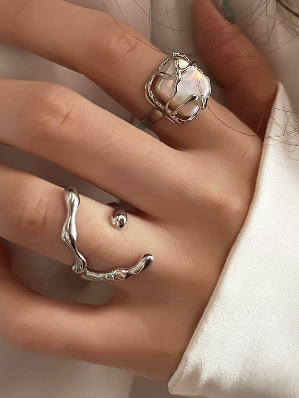 Minimalist Full Moon Pearl Ring — Svelte Chic