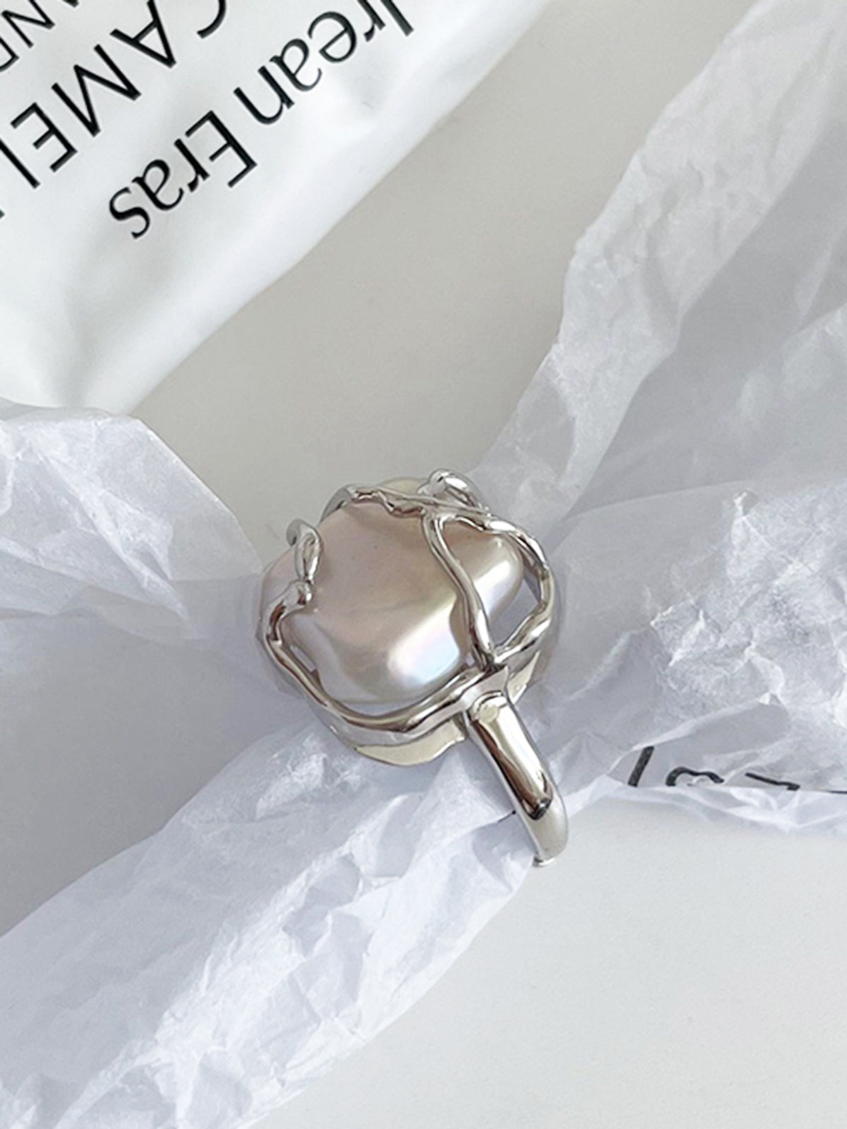 Minimalist Full Moon Pearl Ring — Svelte Chic