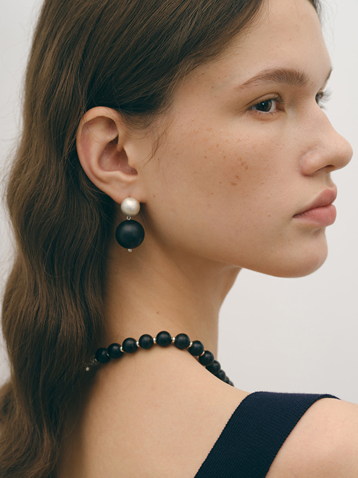 Two-Tone Sandalwood Earrings — Svelte Chic