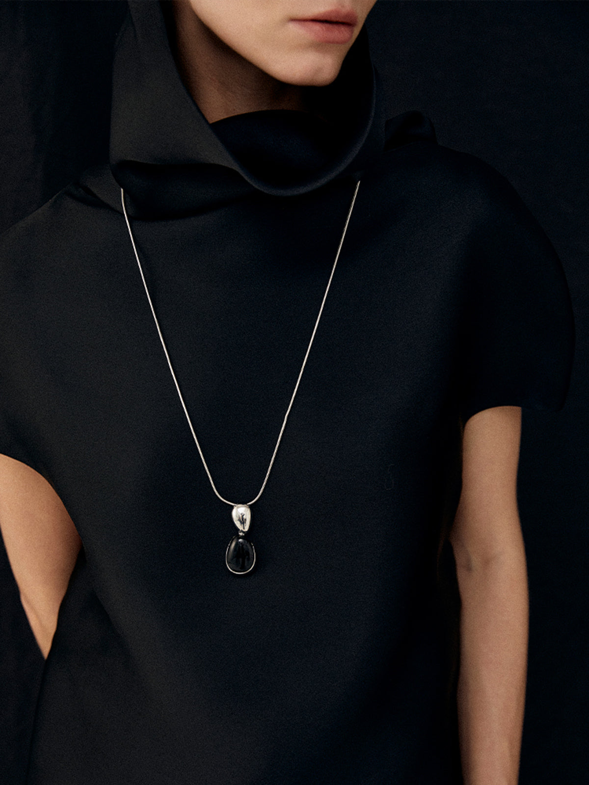 Midnight Black Onyx Necklace, 72 cm — Svelte Chic