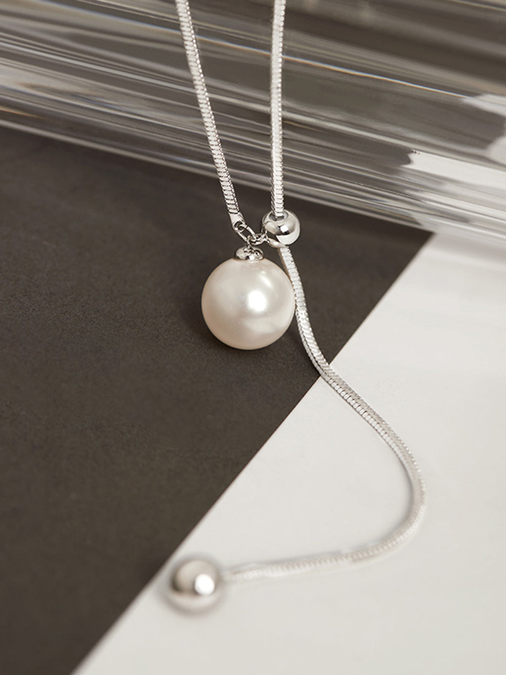 Pearl Lariat Y-Shape Necklace in Silver — Svelte Chic