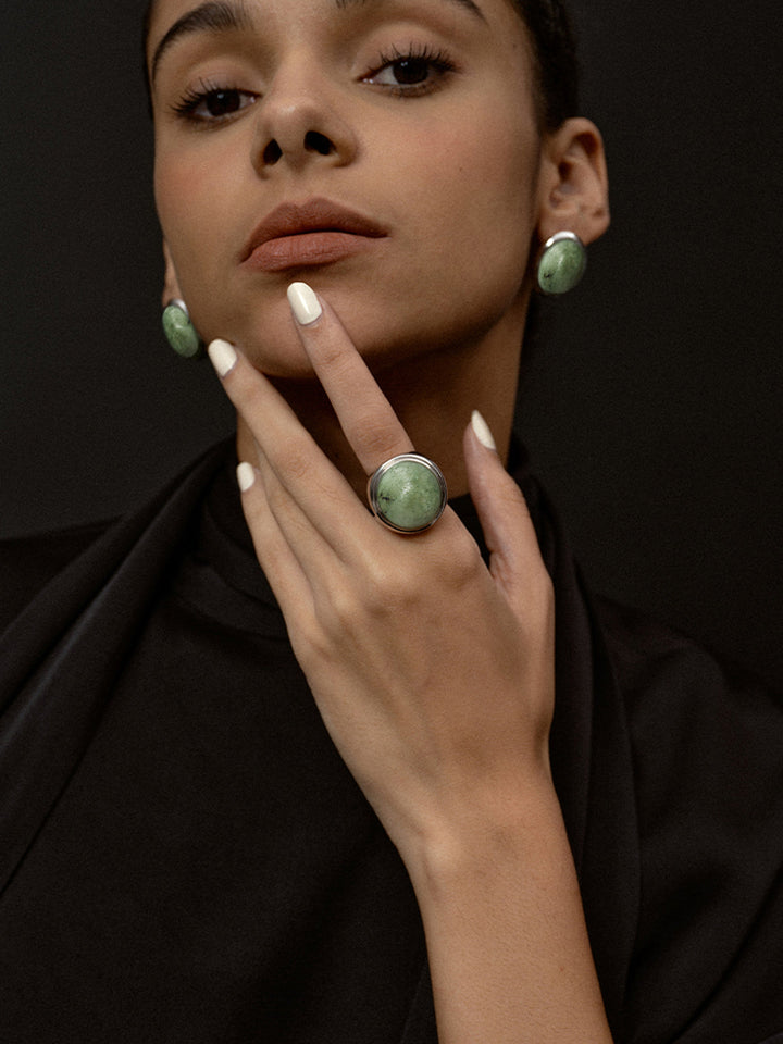 Пръстен от мъхово зелен спектролит