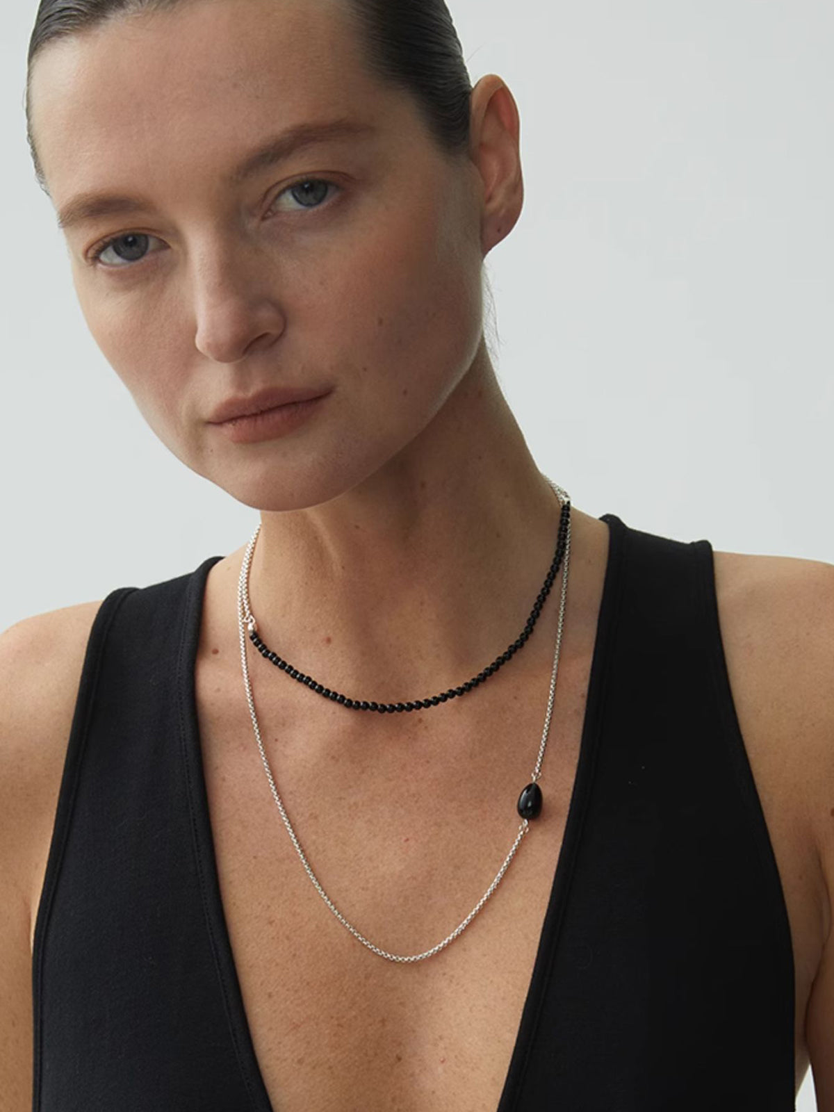 Black Onyx Beaded Necklace, 99 cm — Svelte Chic