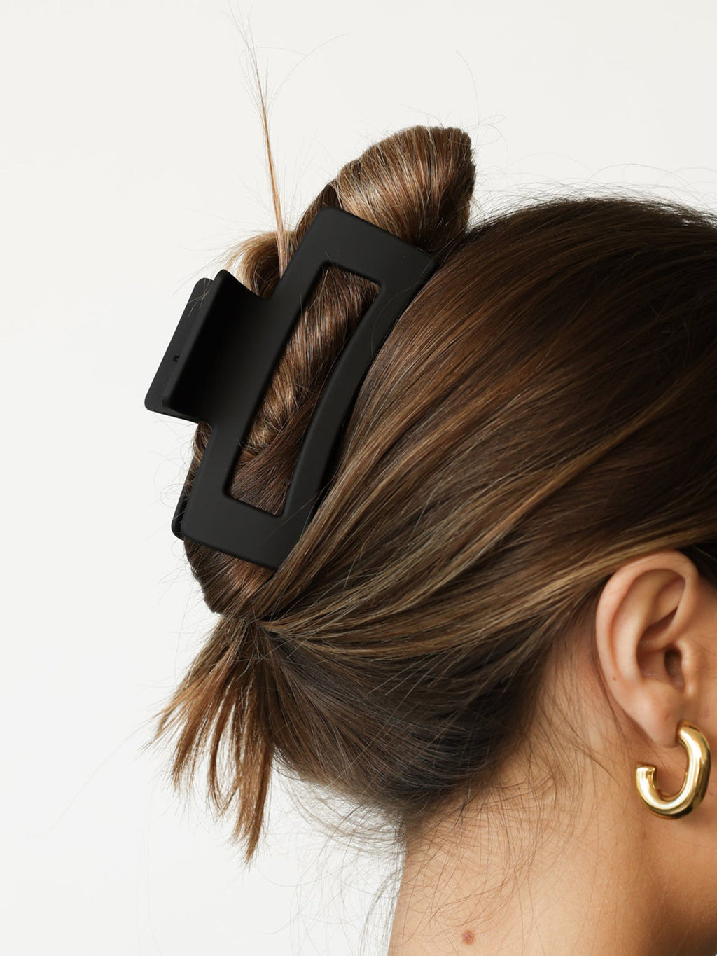 Oversized Square Hair Claw in Black — Svelte Chic