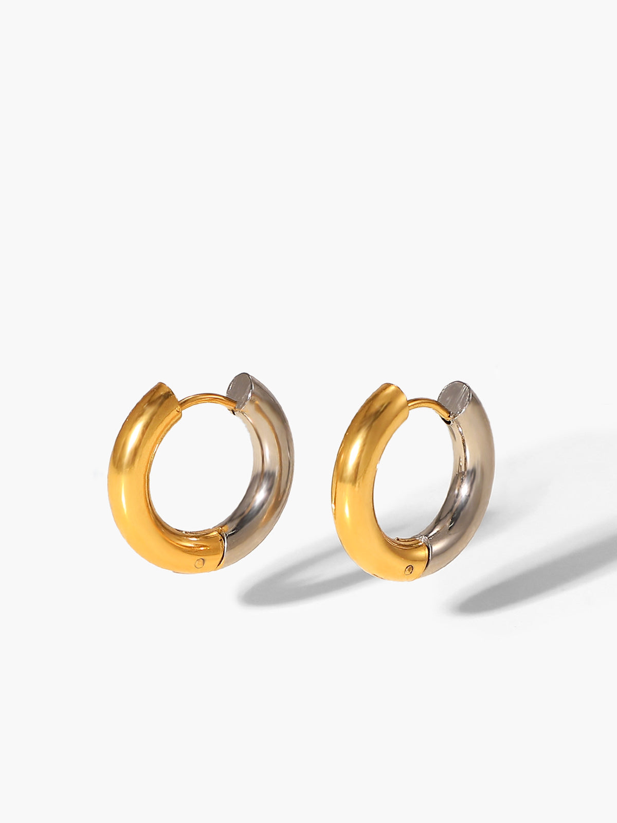 Two-Tone Spliced Hoop Earrings — Svelte Chic