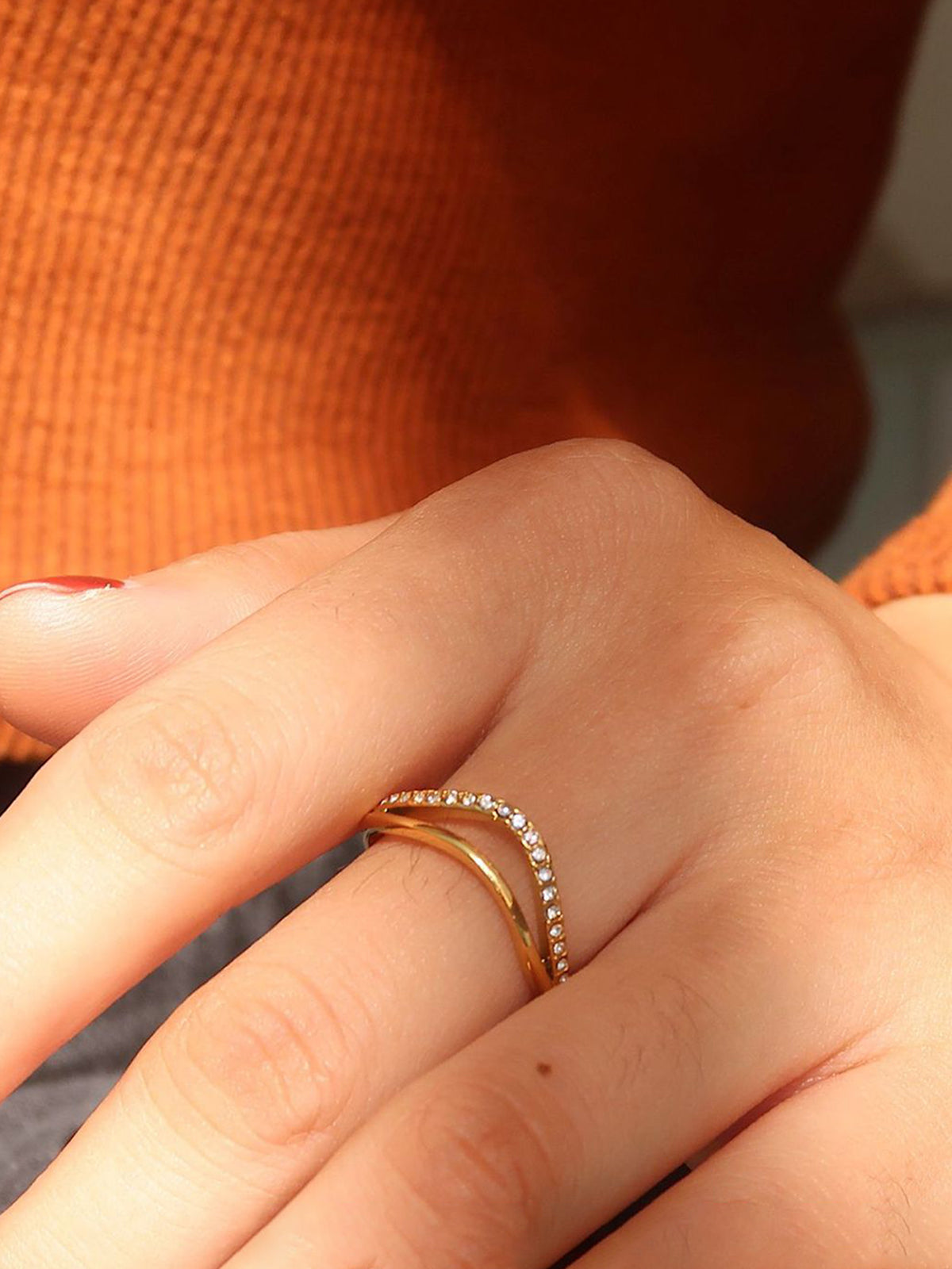 Diamanté Wave Ring — Svelte Chic