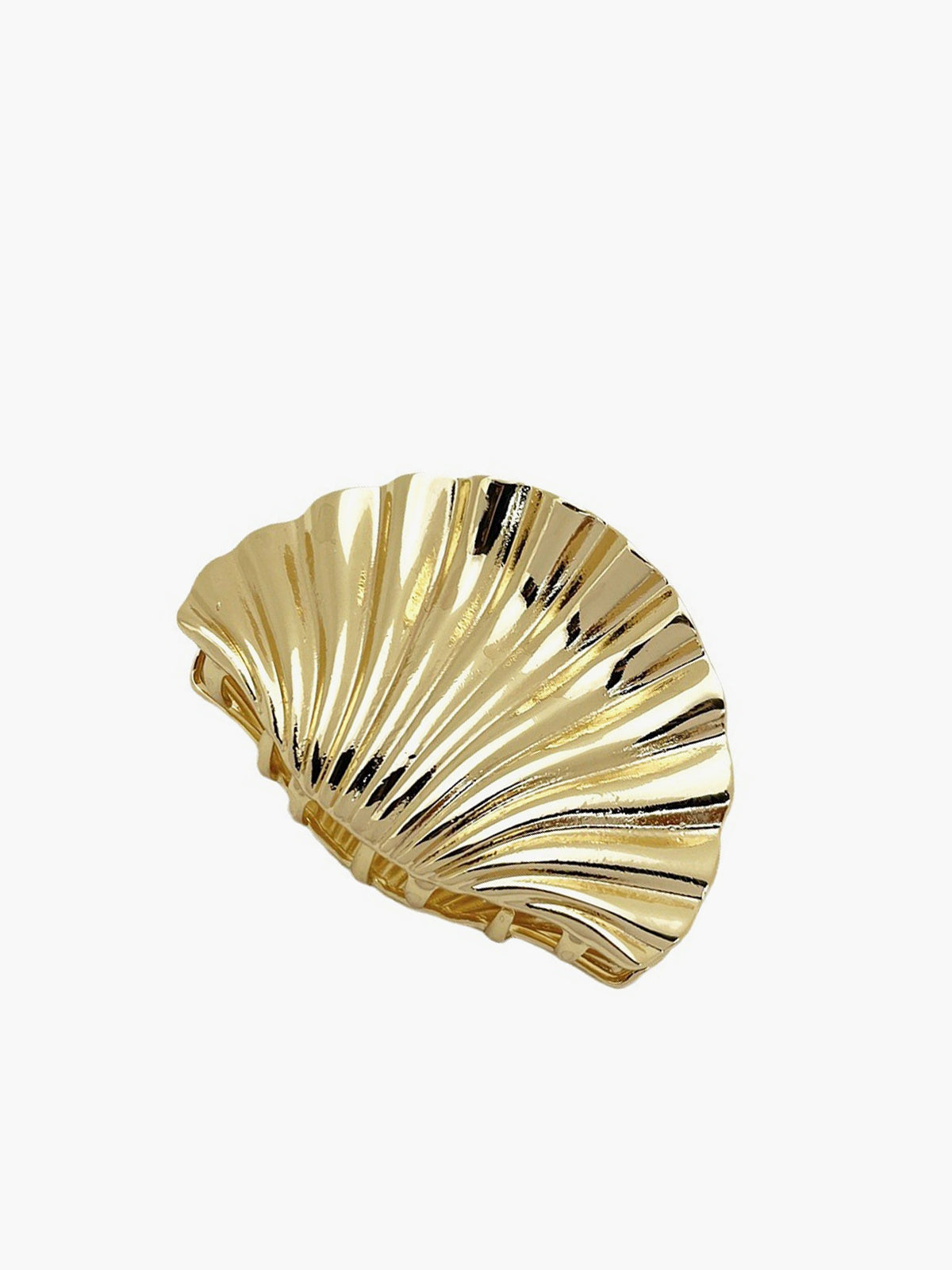 Shell Hair Claw in Gold — Svelte Chic
