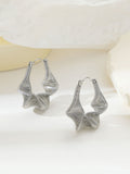 Twisted Wave Earrings in Silver — Svelte Chic