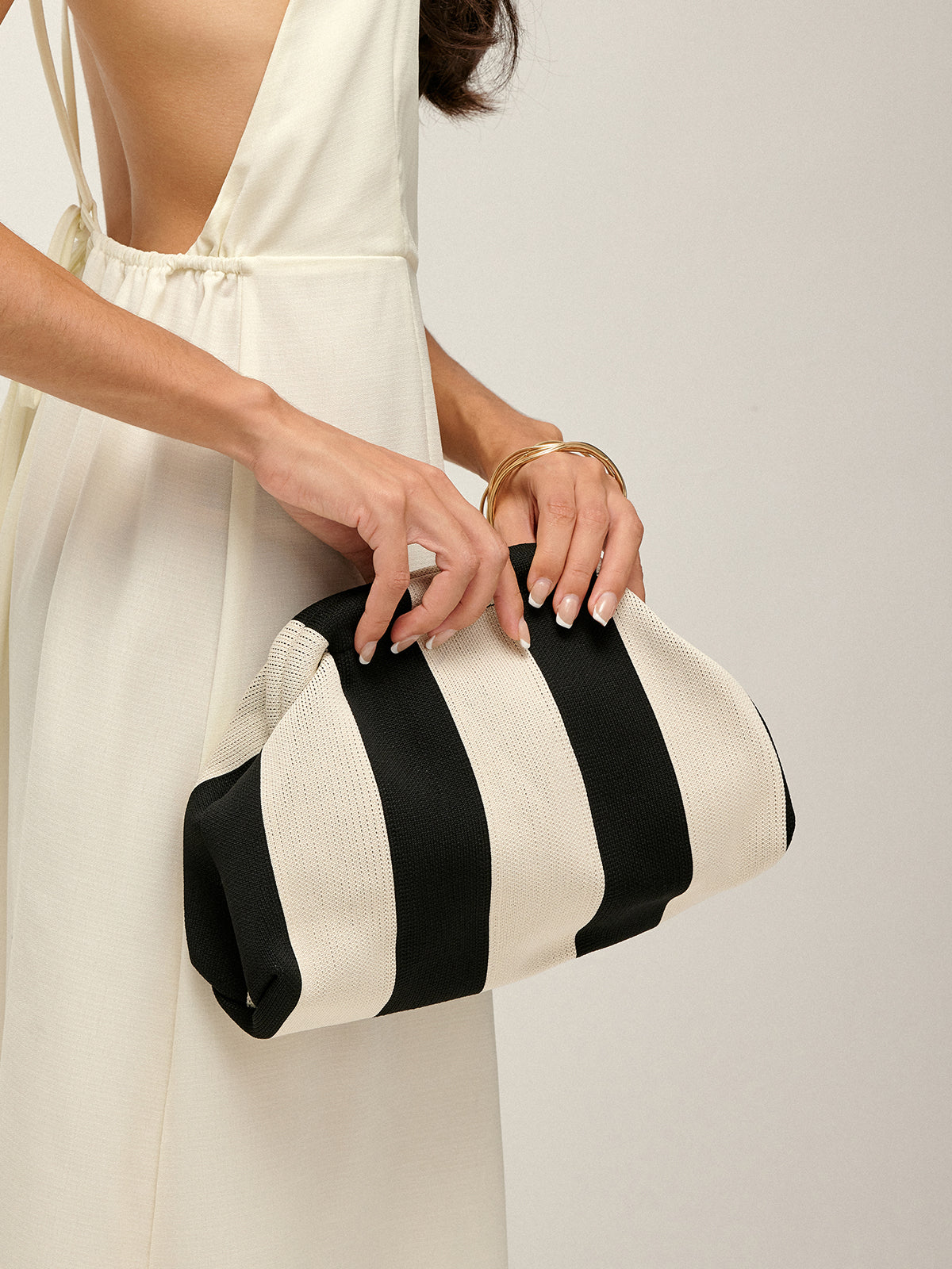 Two-Tone Striped Clutch Bag in Black & White — Svelte Chic