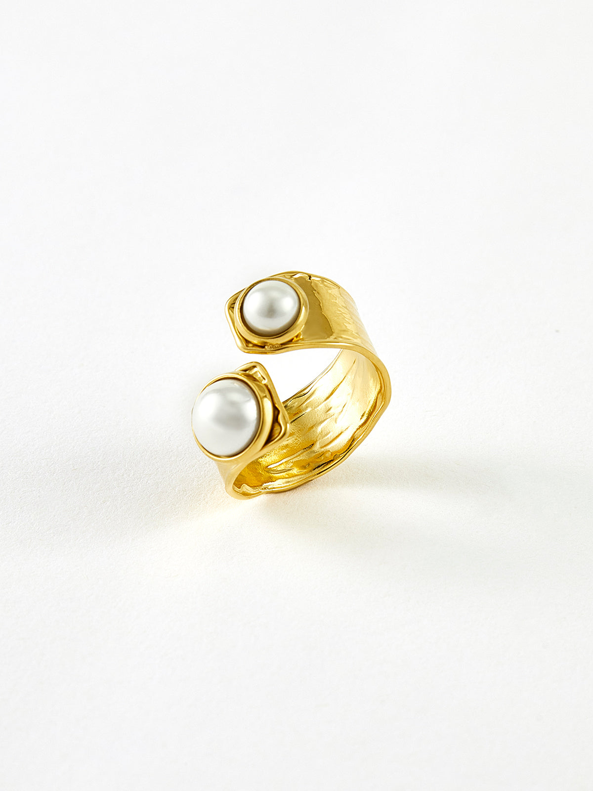 Tunnel Pearl Open Ring — Svelte Chic