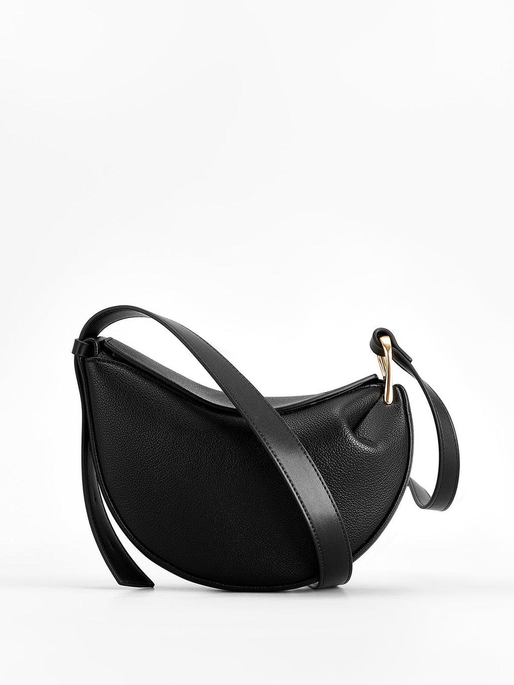 Textured Magnetic Crossbody Bag in Black — Svelte Chic