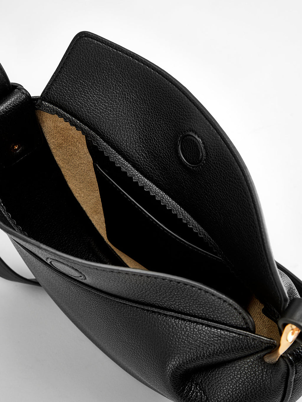 Textured Magnetic Crossbody Bag — Svelte Chic
