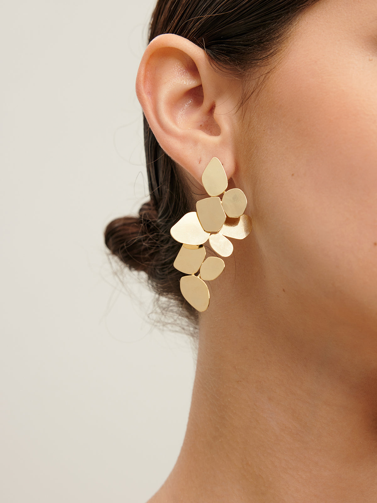 Leaf Panel Drop Earrings in Gold — Svelte Chic