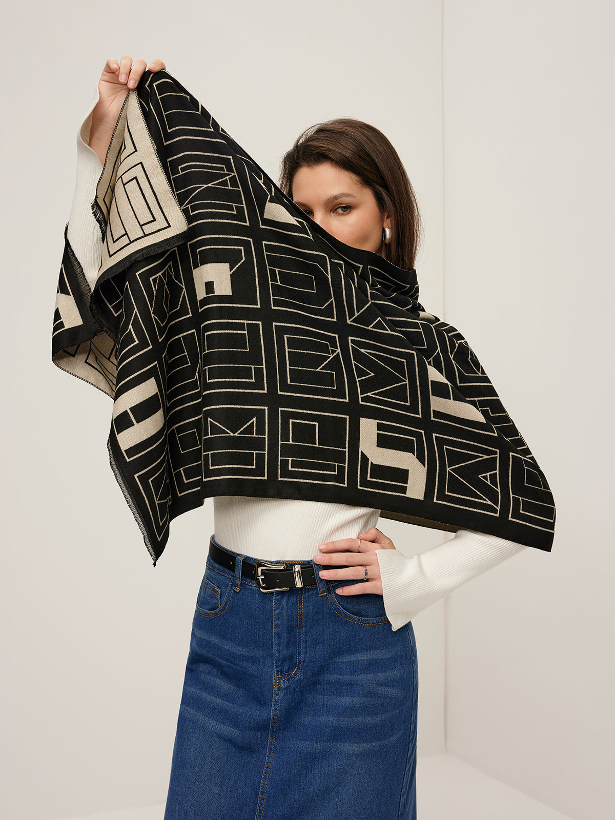 Vintage Two-Tone Letter Scarf — Svelte Chic