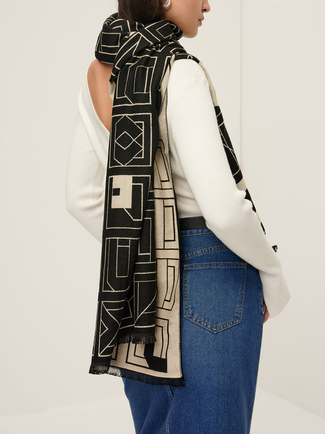 Vintage İki Tonlu Harfli Şal