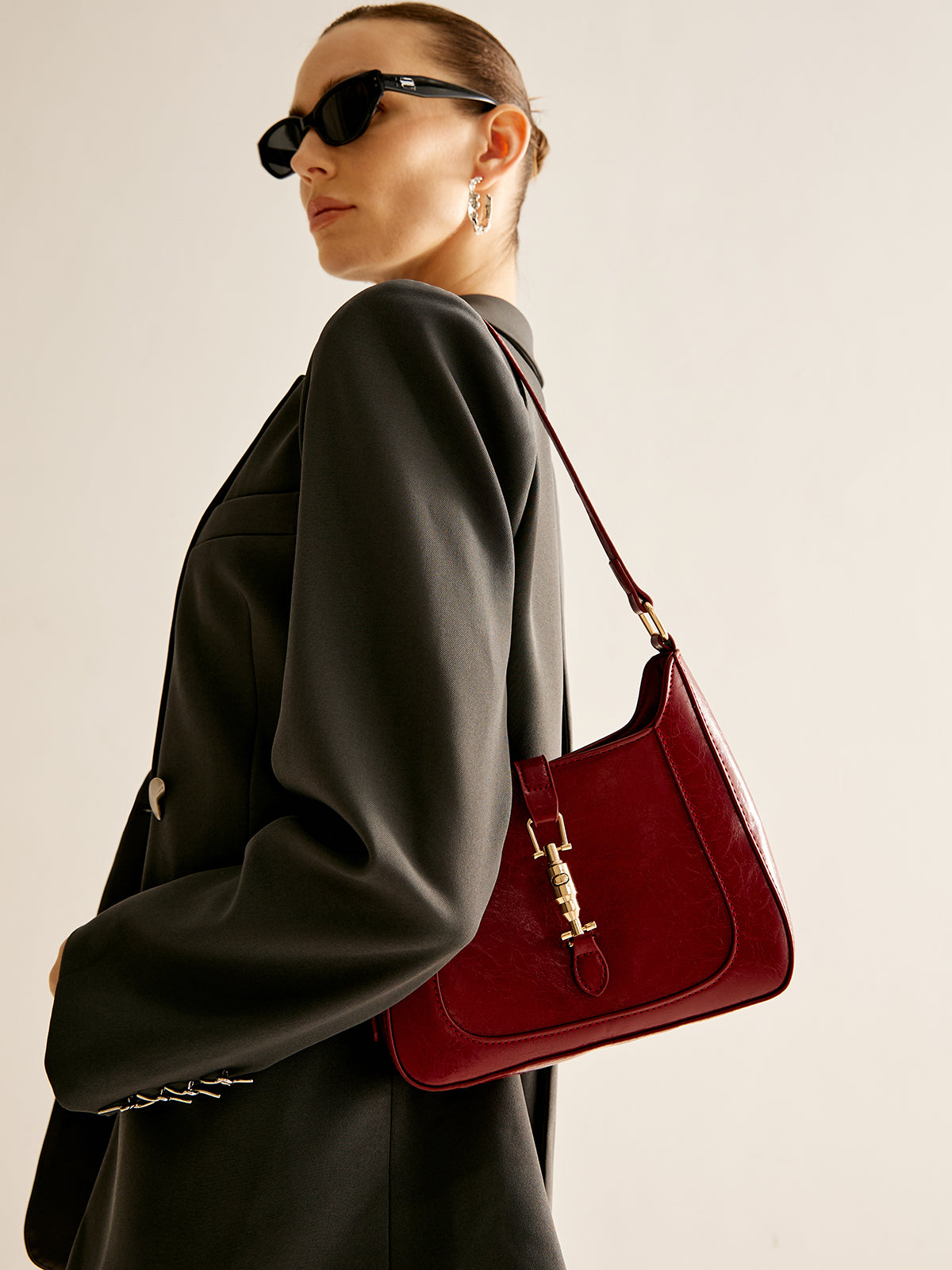 Magnetic Zip Shoulder Bag — Svelte Chic