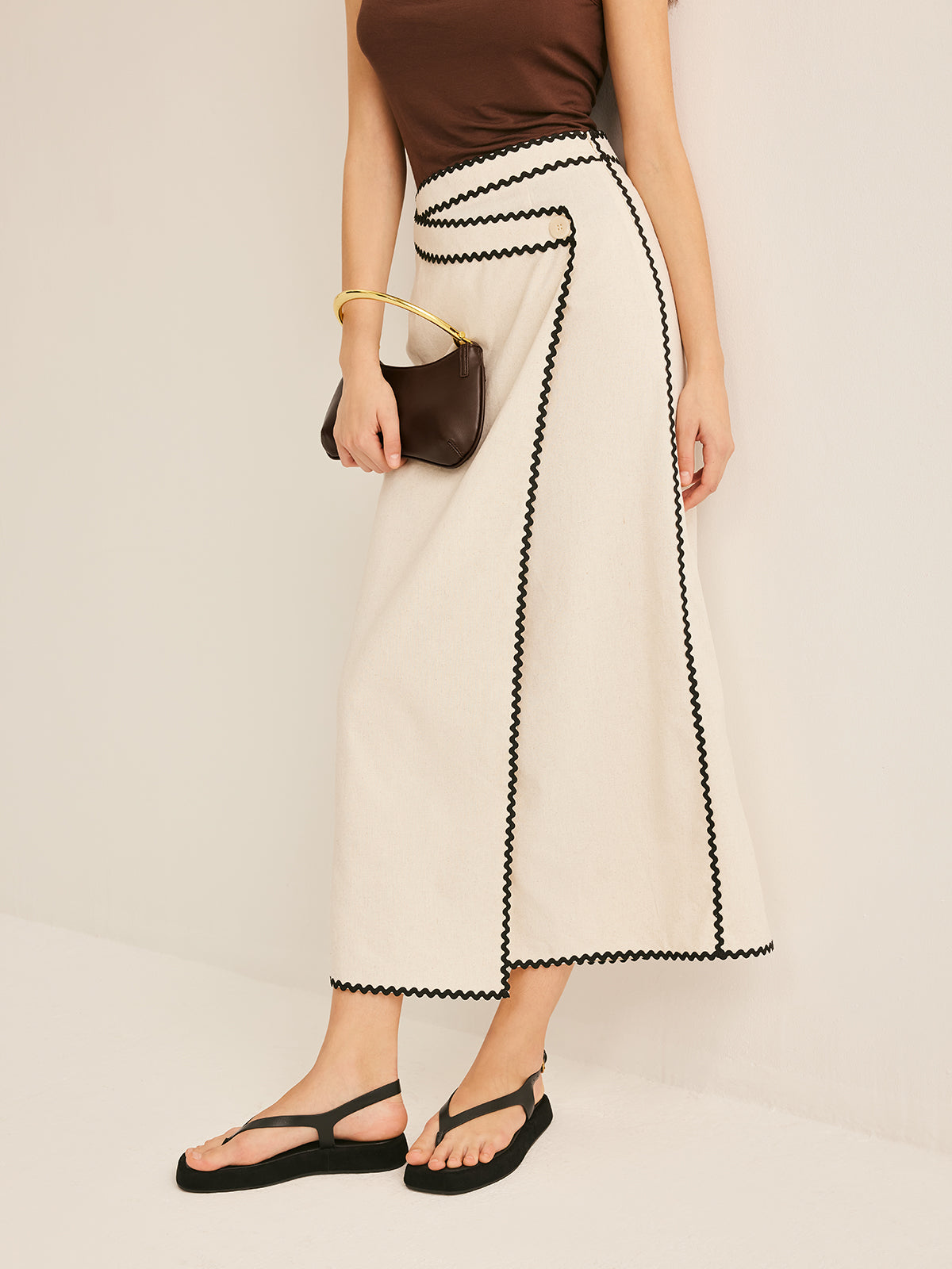 Metal Handle Zip Underarm Bag — Svelte Chic