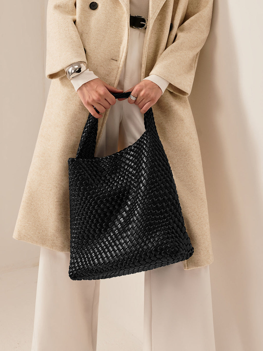 Large Woven Underarm Bag in Black — Svelte Chic
