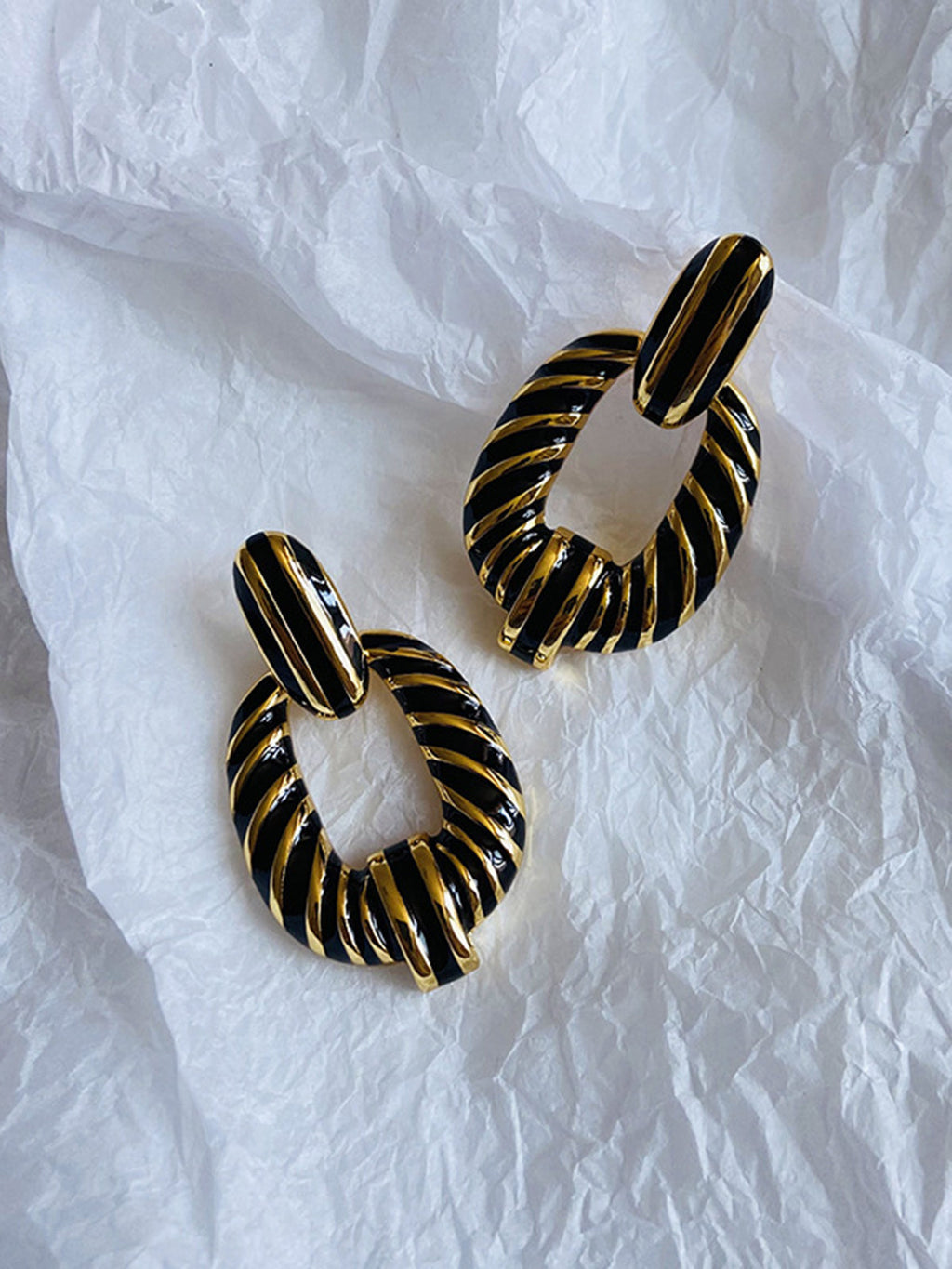 Vintage Croissant Twist Hoop Earrings — Svelte Chic