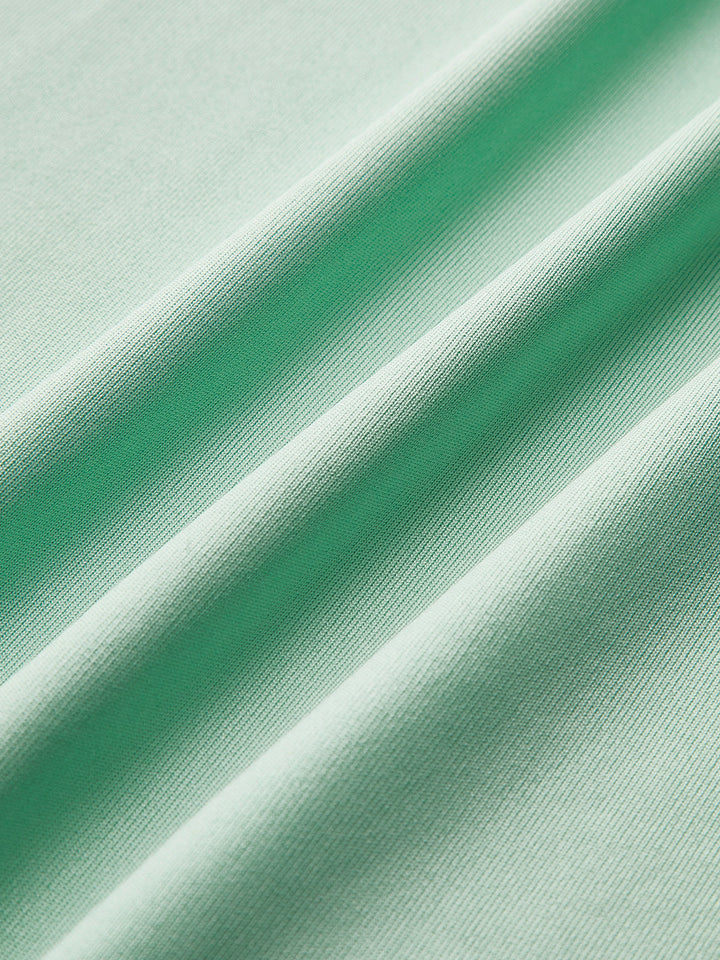 Елегантна вечерна плисирана рокля с кръстосан гръб и колан 