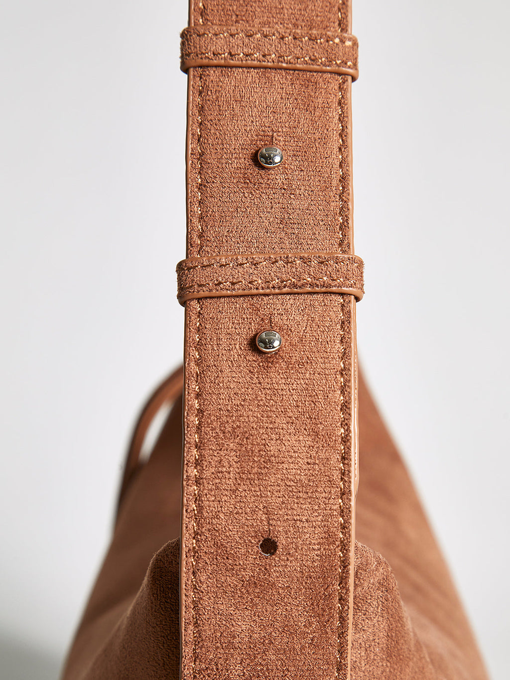 Adjustable Strap Zip Bag — Svelte Chic
