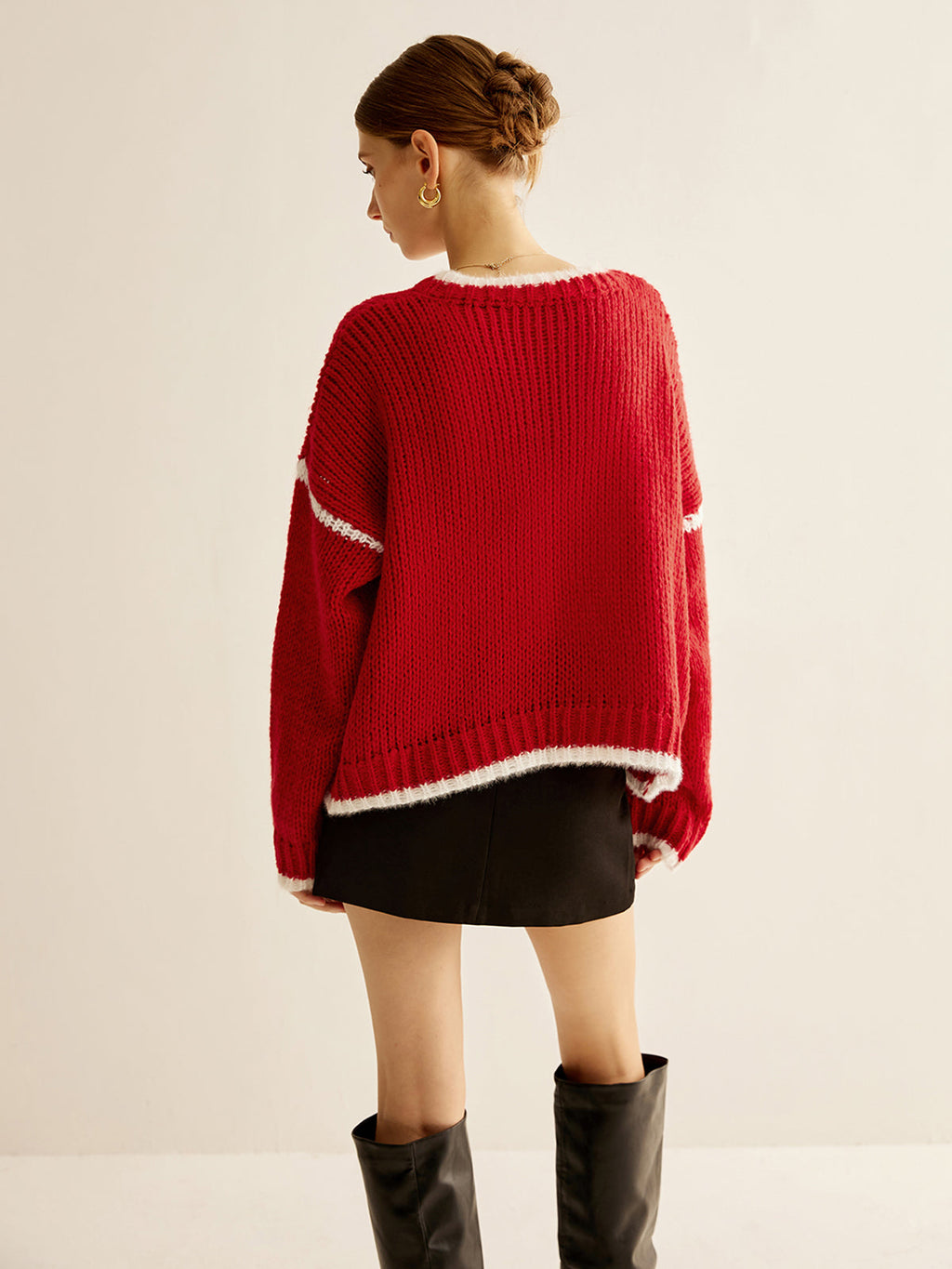 Crew Neck Contrast Binding Sweatshirt — Svelte Chic
