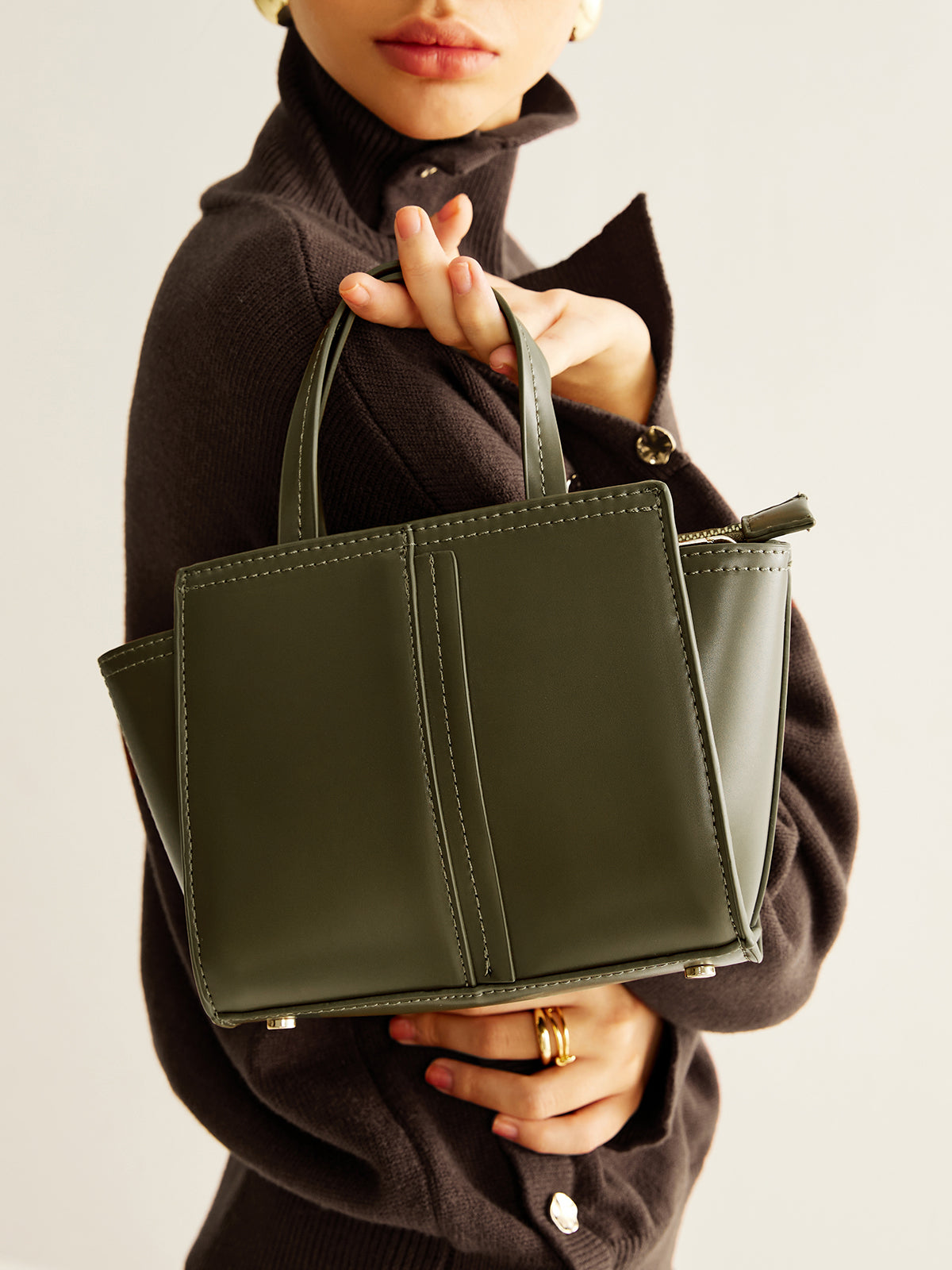 Vintage Two-Way Zip Handbag — Svelte Chic