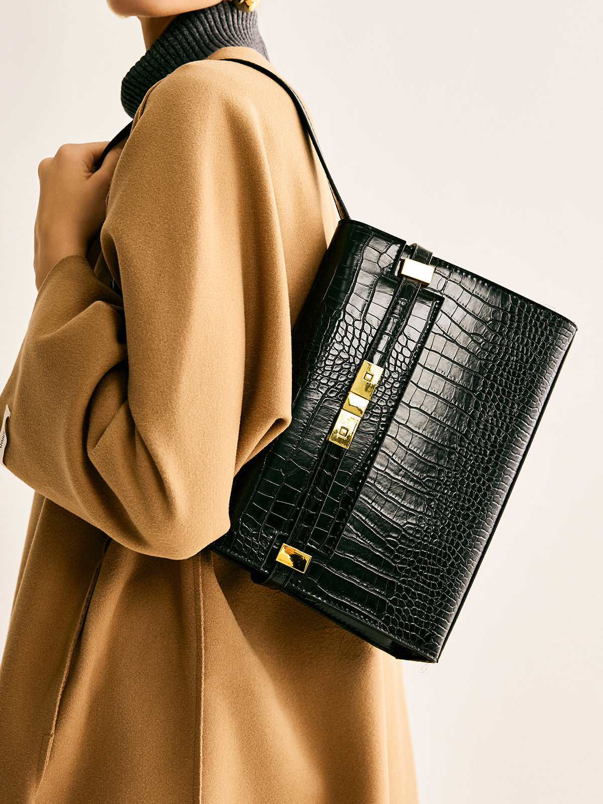Crocodile Embossed Shoulder Bag — Svelte Chic