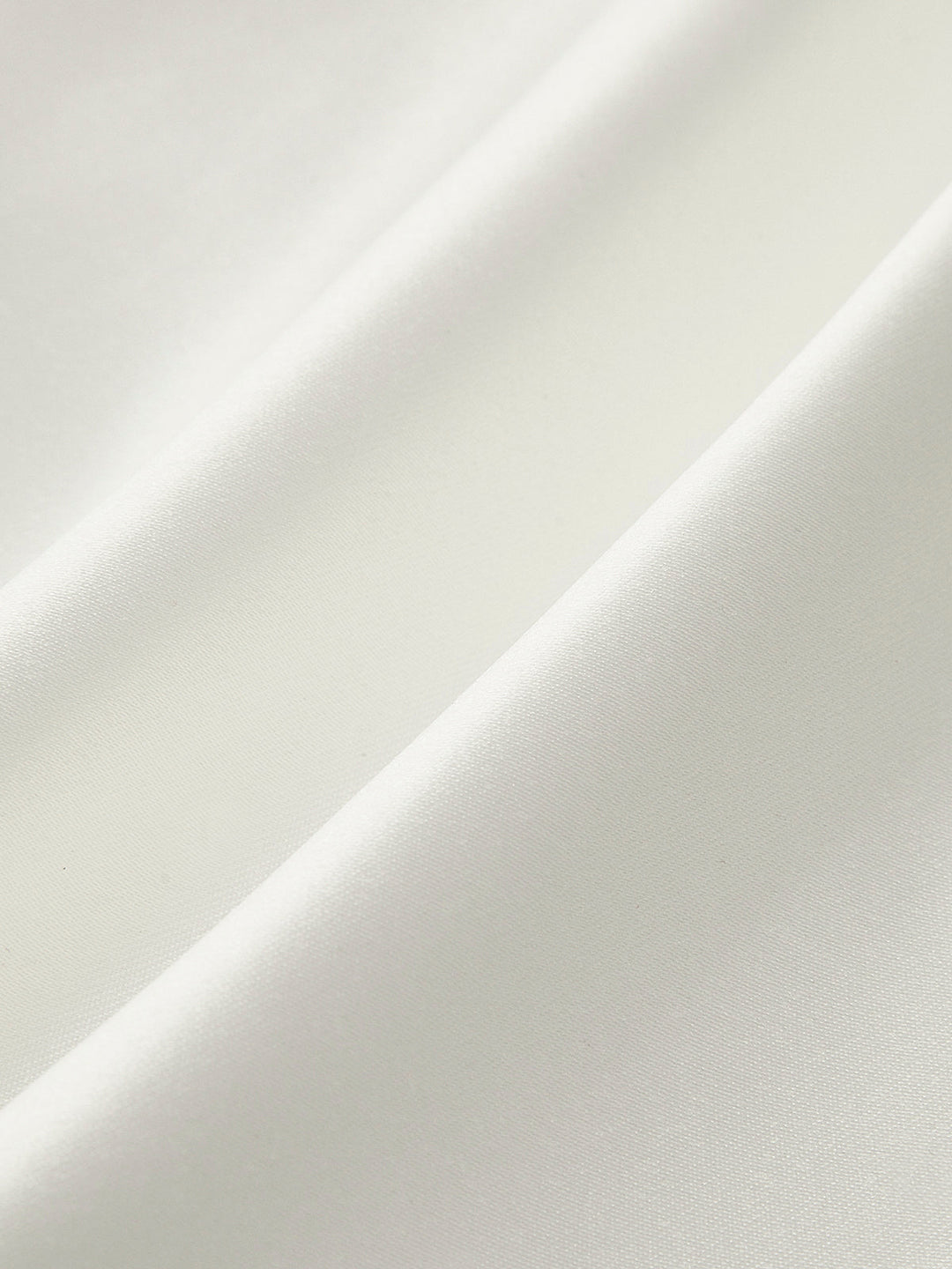 Рокля с волани и копчета 