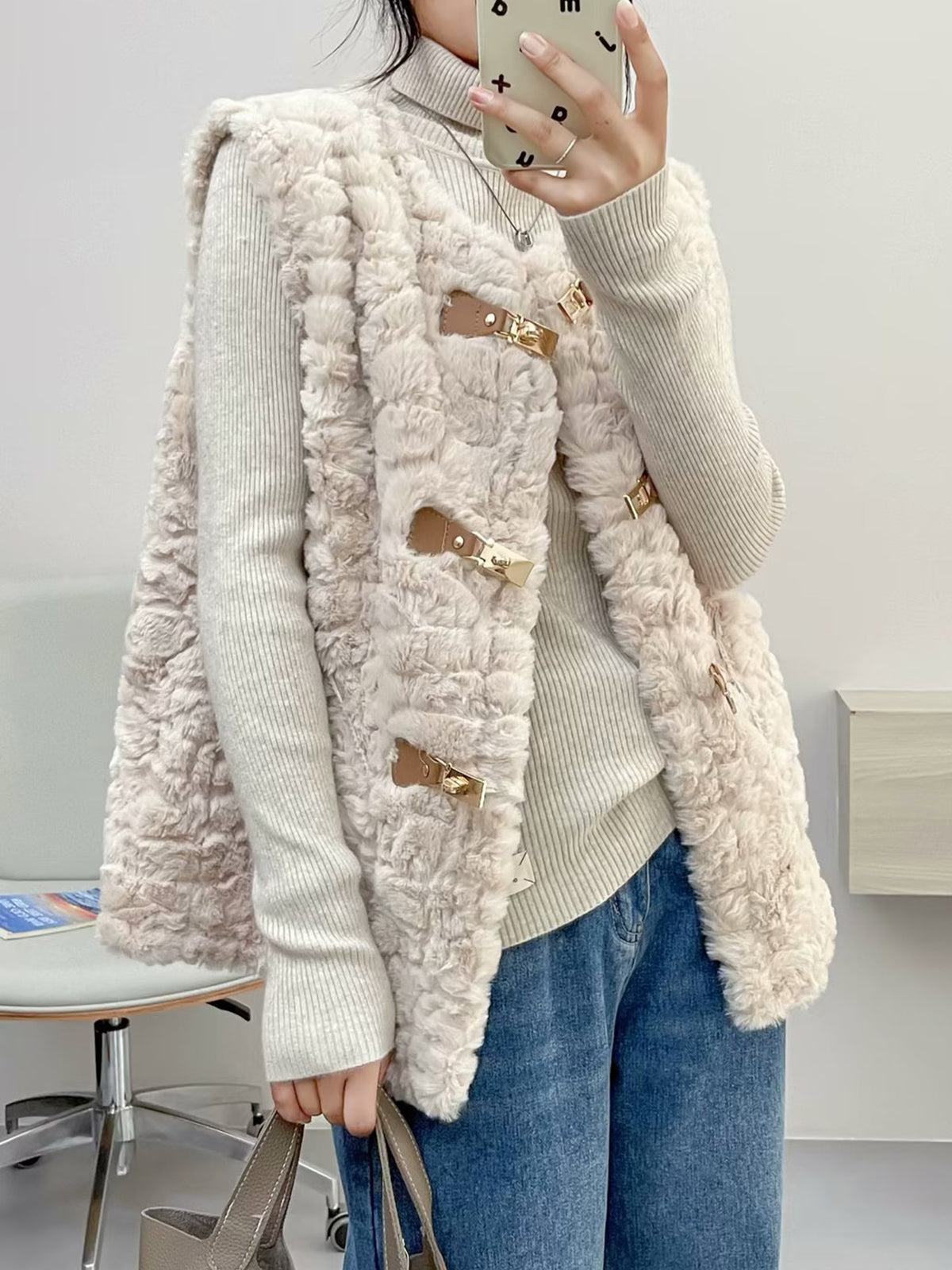 Soft Pocket Fleece Vest — Svelte Chic