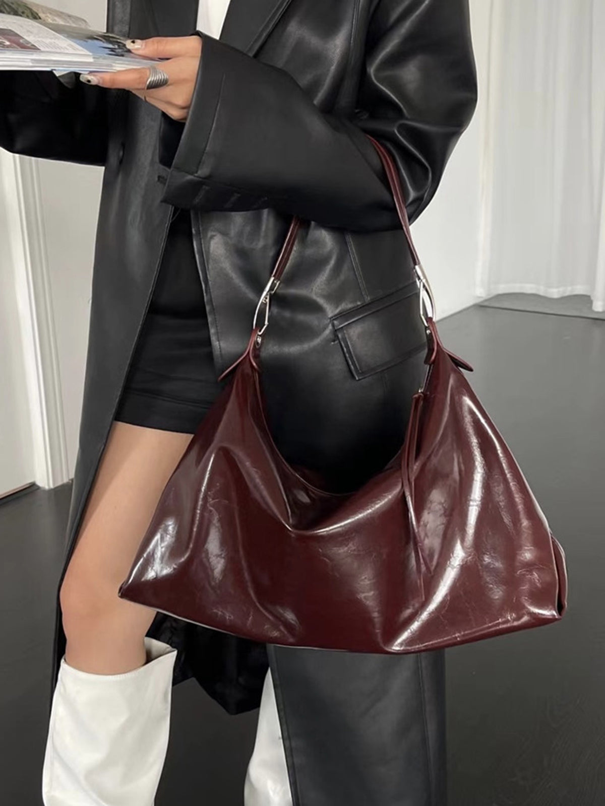 Zip Soft Hobo Bag in Burgundy — Svelte Chic