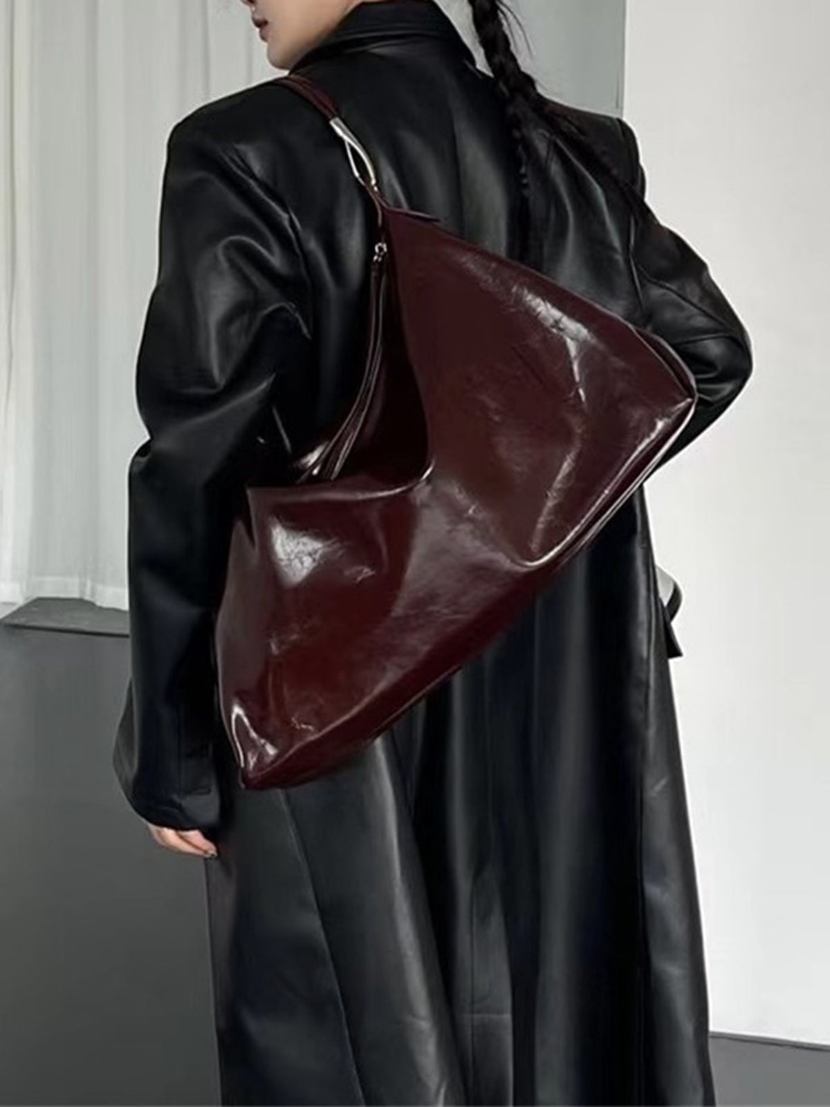 Zip Soft Hobo Bag — Svelte Chic