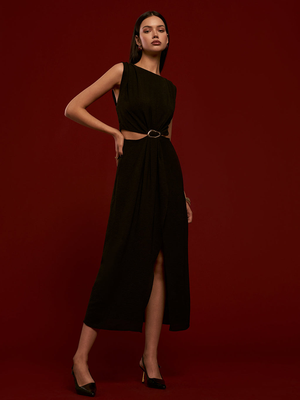 Metal Ring Cutout Pleated Maxi Dress — Svelte Chic