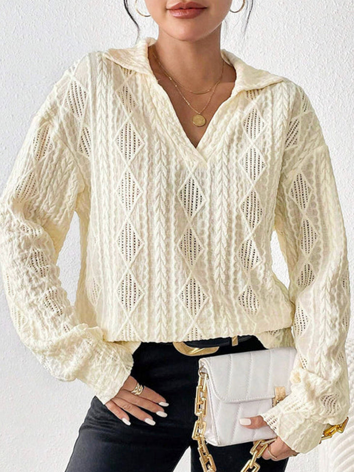 Kıvrımlı Kelebekli Polo Tişört