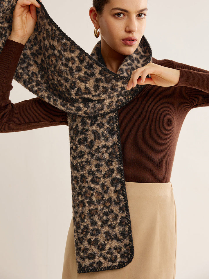 Шал Минки с леопардов принт 