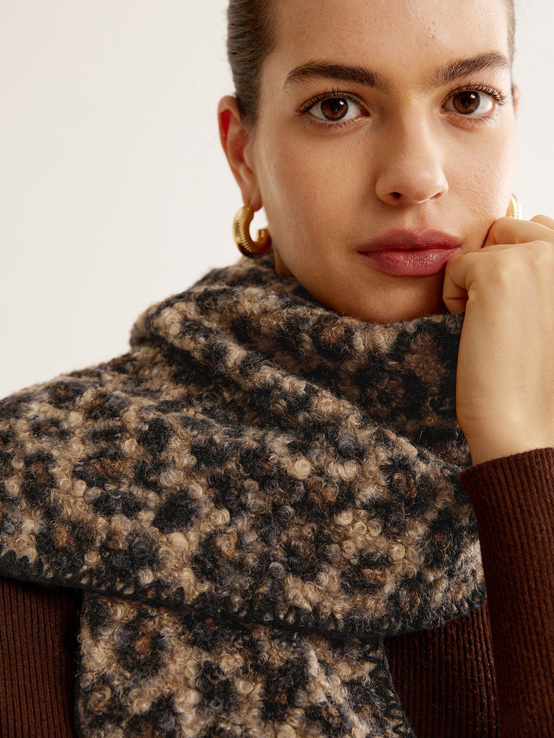 Шал Минки с леопардов принт 