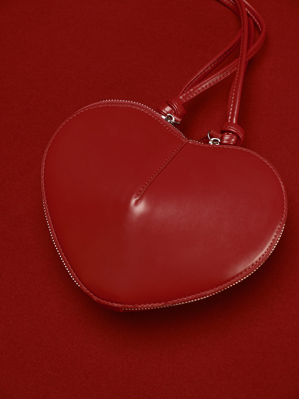 Heart Detail Shoulder Bag — Svelte Chic
