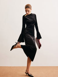 Volanlı Manşetli Kadife Abiye Uzun Elbise