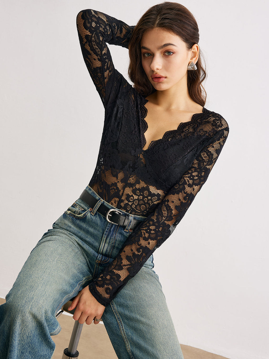 Wave Trim Lace Panel Bodysuit — Svelte Chic
