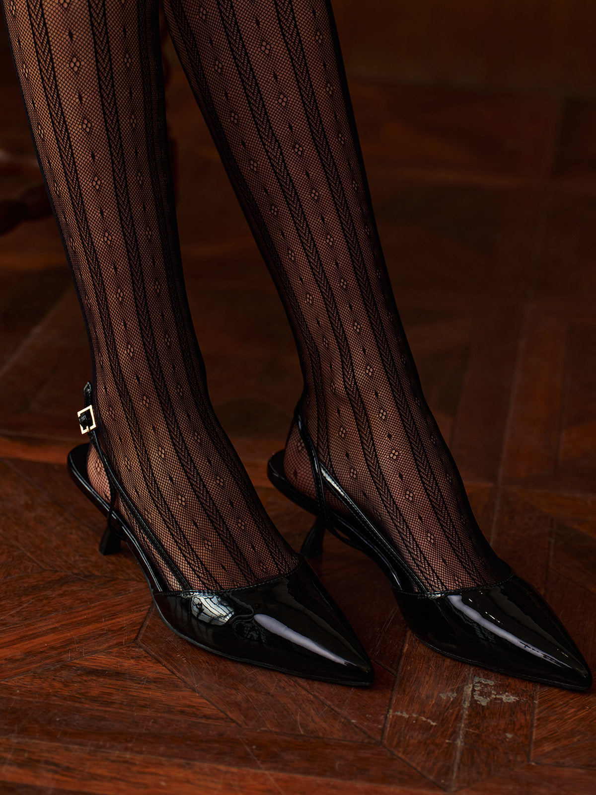 Pointed Toe Slingback Pumps — Svelte Chic