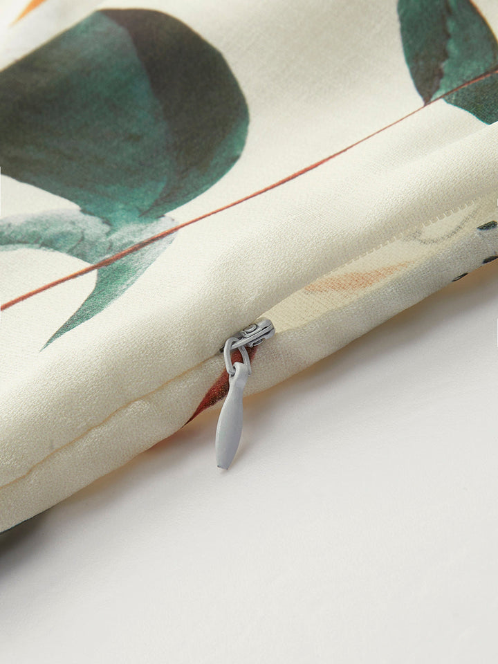 Çiçek Desenli Kısa Kol Fermuarlı Elbise, Kare Yaka