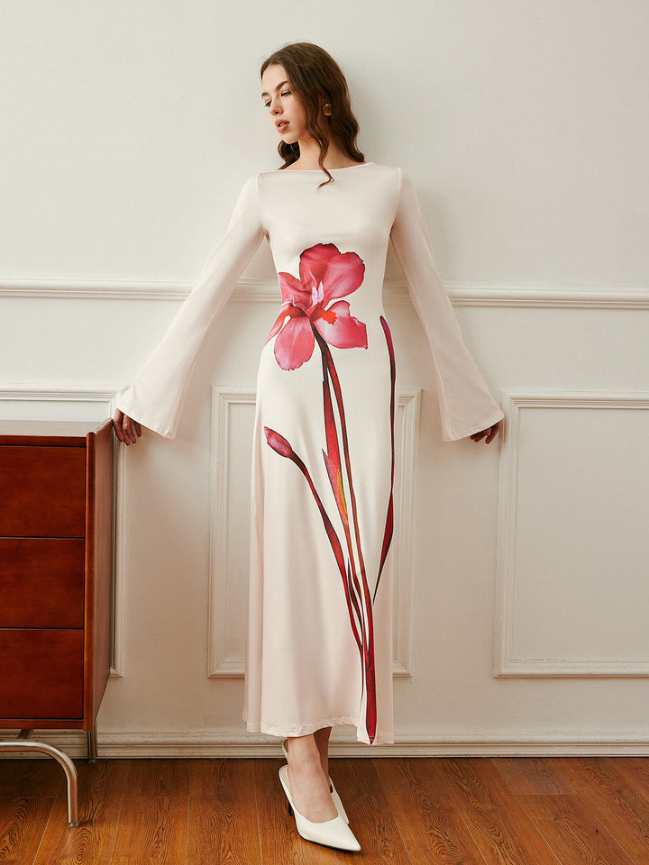 Çiçek Desenli Şık Abiye Elbise ile Zarif Arka Bağlama