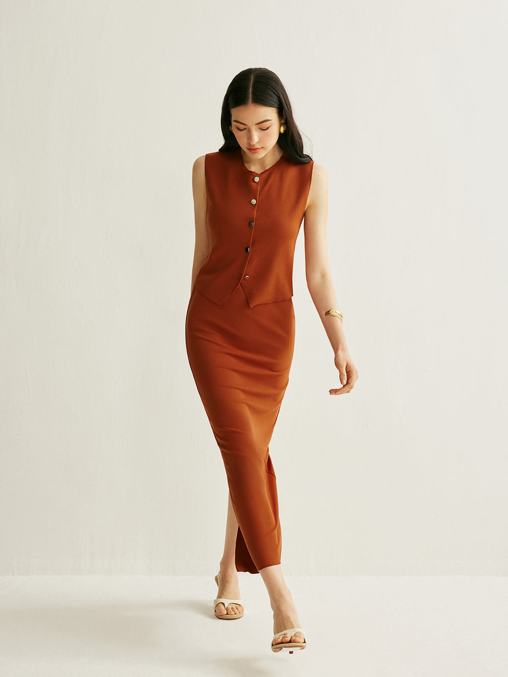 Button Down Sleeveless Vest — Svelte Chic