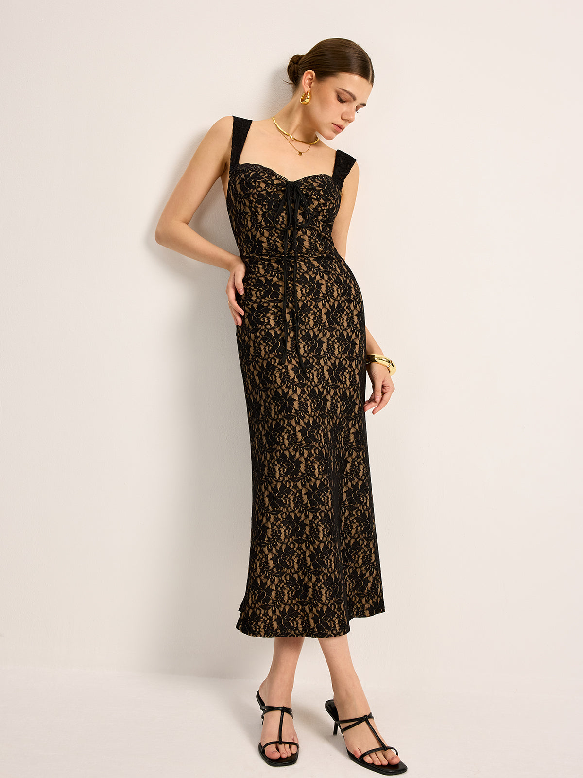 Zaria Lace Maxi Dress — Svelte Chic