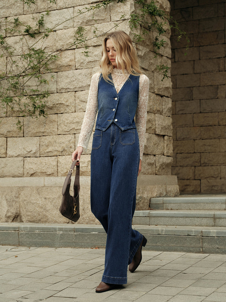 Şık Denim Yelek ile Rahat Şıklık