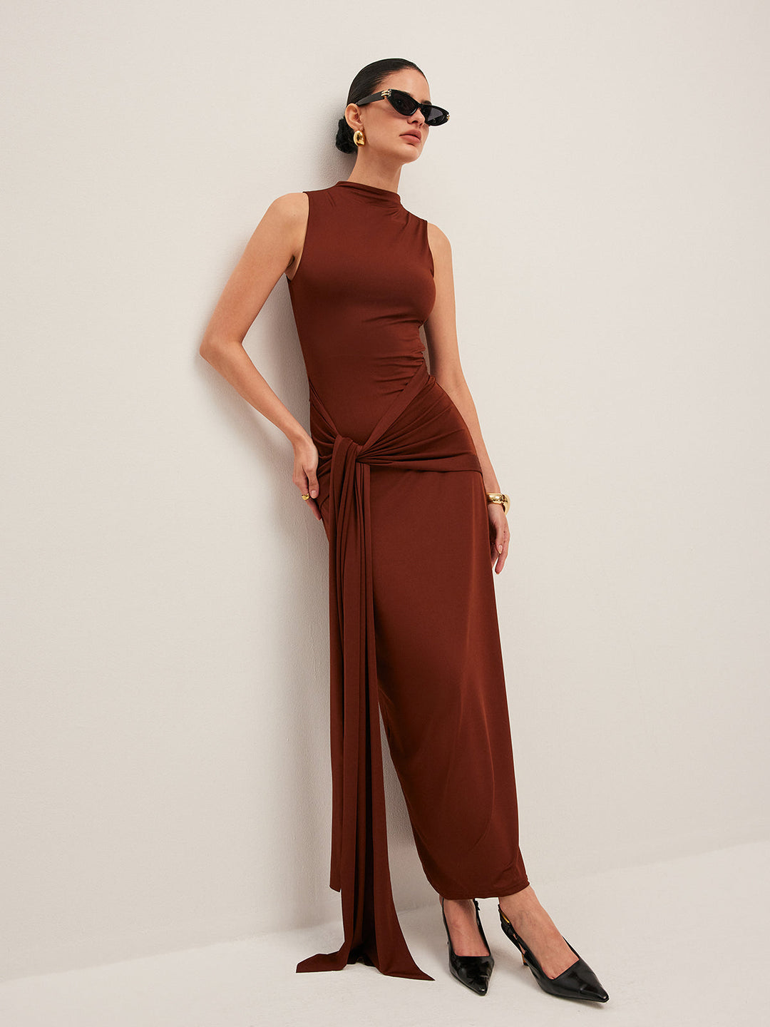 Şık Kıvrımlı Düğümlü Kolsuz Abiye Maxi Elbise