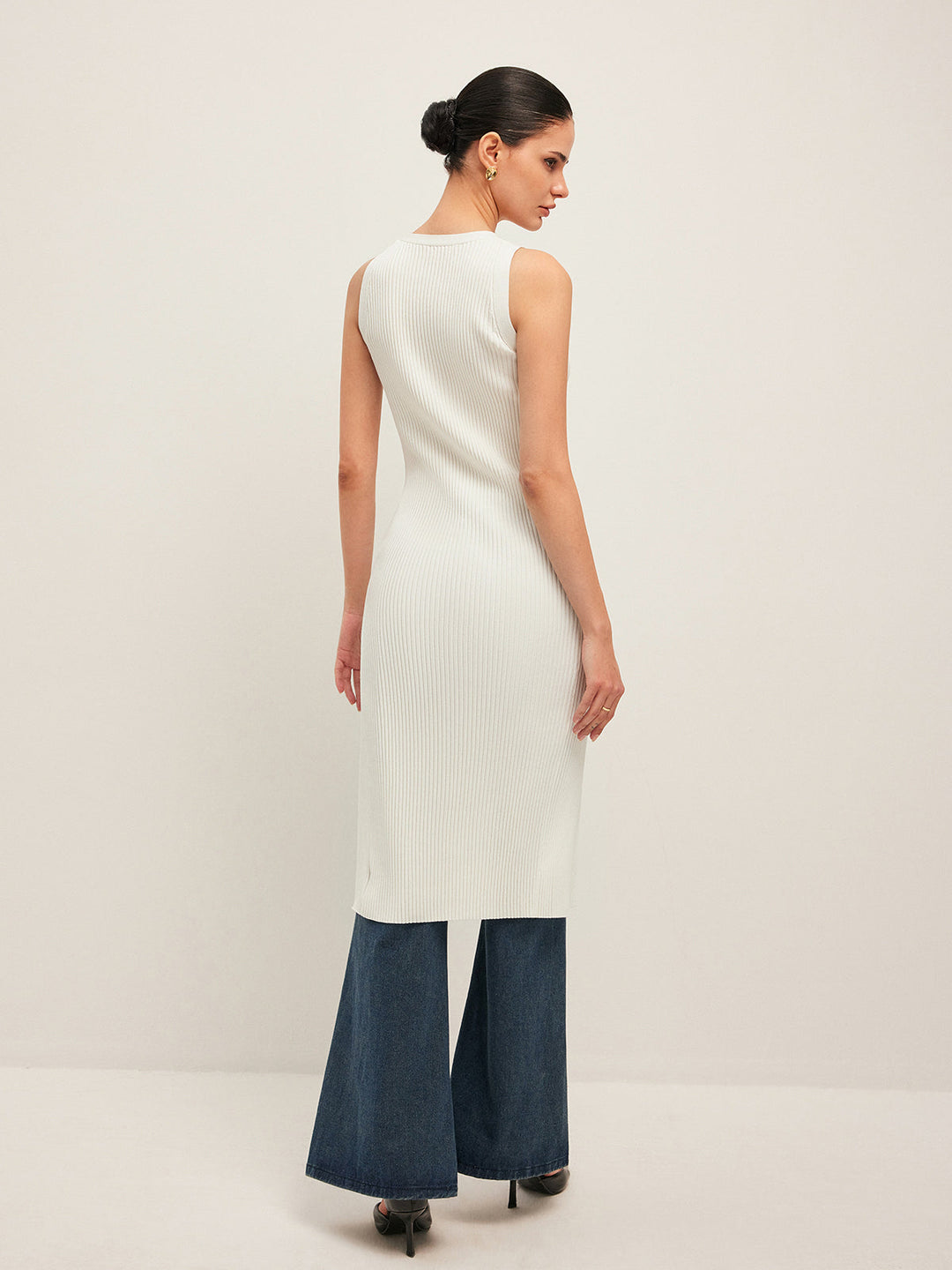 Şık Ribanalı Elbise Şık Düğme Aksanları ile