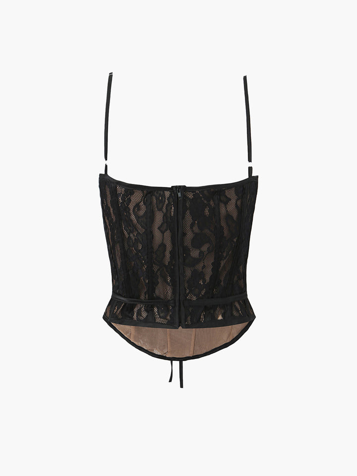 Çekici Kalp Yaka Dantel Bağcıklı Bluz