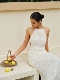 Şık Volanlı Yarım Askılı Elbise, Şeritli Arka Tasarım