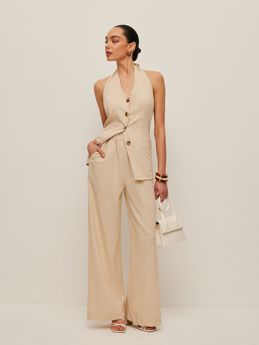 Şık Halter Yaka Fiyonk Detaylı İki Parça Pantolon Takımı